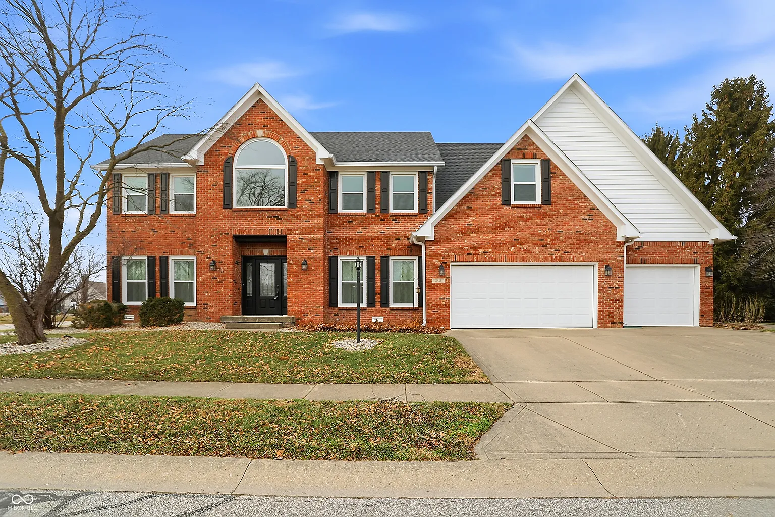 2415 Derby Dr photo 1