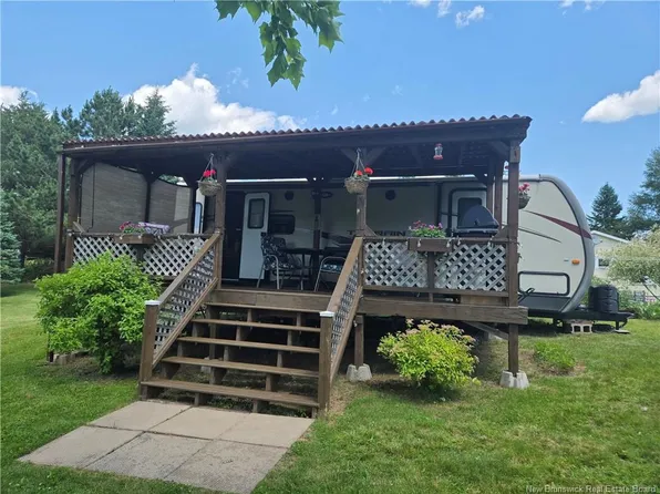 19 Yemlo Ln, Saint Mary, NB E4S 5M5