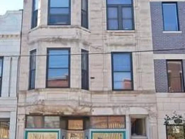 1117 W Belmont Ave APT 2, Chicago, IL 60657