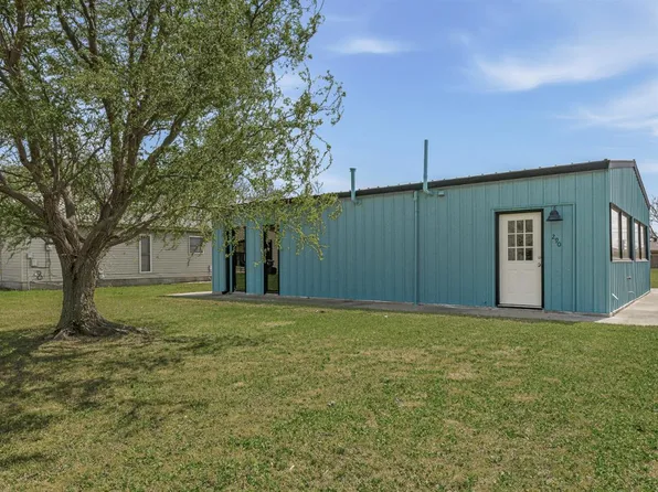 290 Sandusky Dr, Manila, AR 72442