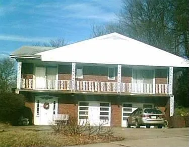 333 E Beau St photo 1