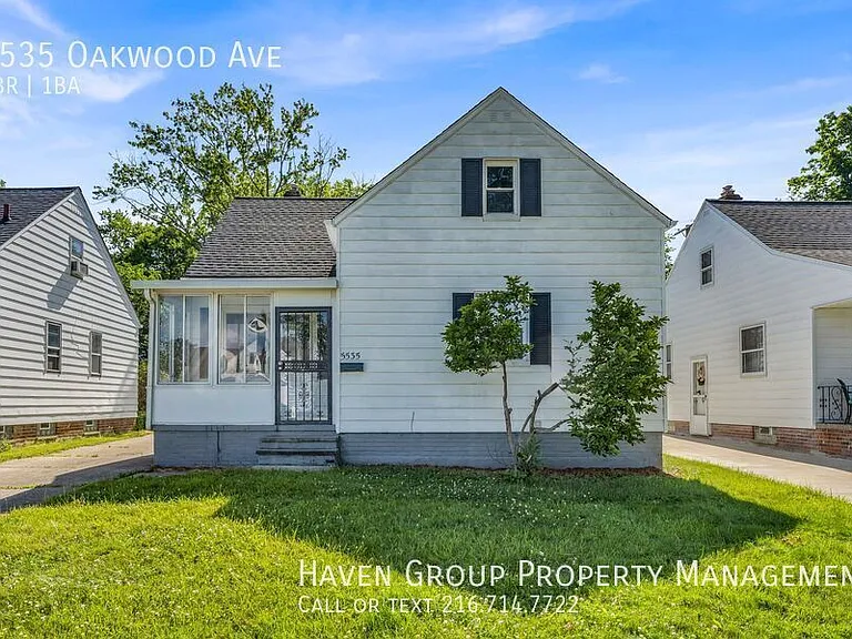 5535 Oakwood Ave — Photo 1