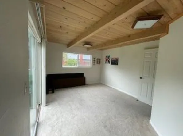 (undisclosed Address), Pinole, CA 94564
