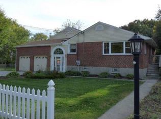 8822 Pikesville Rd, Baltimore, MD 21208