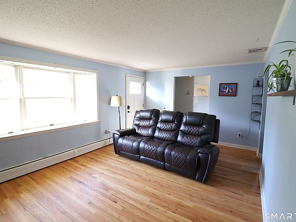 4th image of 132 Milton Road