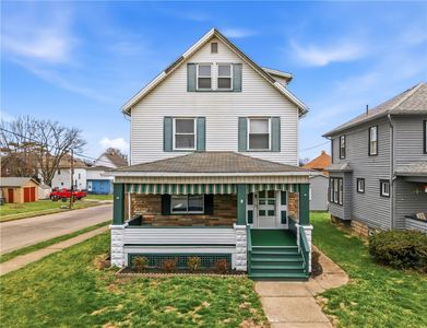 564 Spruce Ave, Sharon, PA, 16146