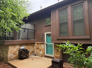 2421 S Yellowstone St APT 1003, Wichita, KS 67215