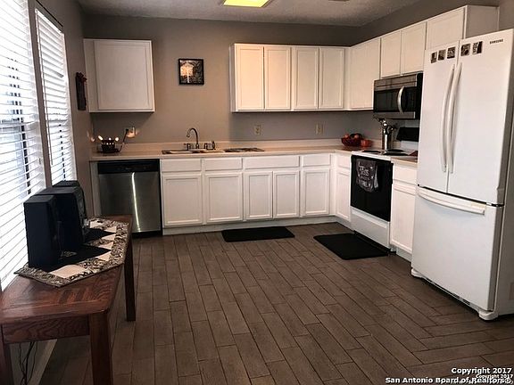 5th image of 9126 Mountain Field Dr