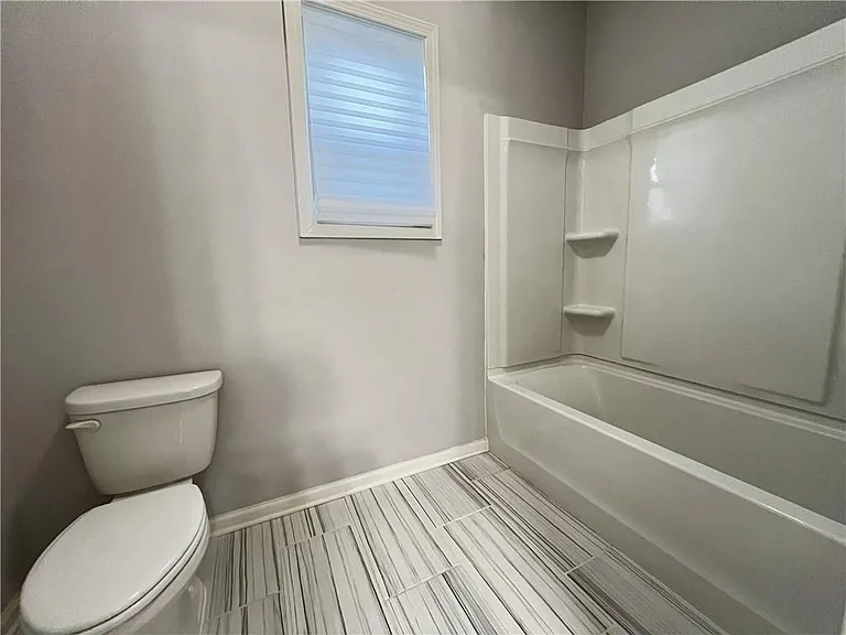 4675 Silver Oak Dr — Photo 40