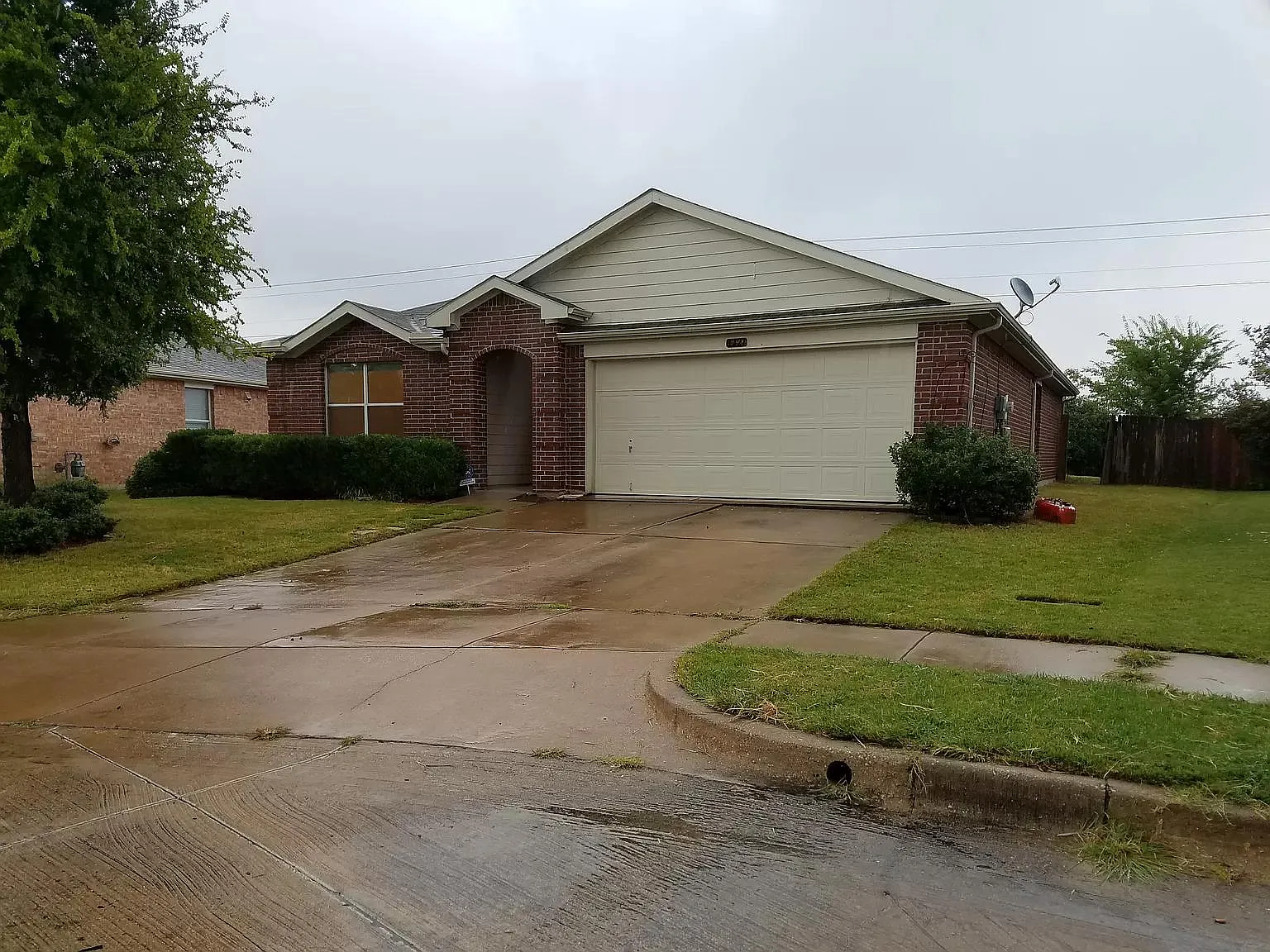 3 bed, 1751 sqft, $2,800 — Photo 2