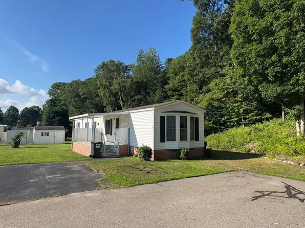 160 Washington St #57, Plainville, MA 02762