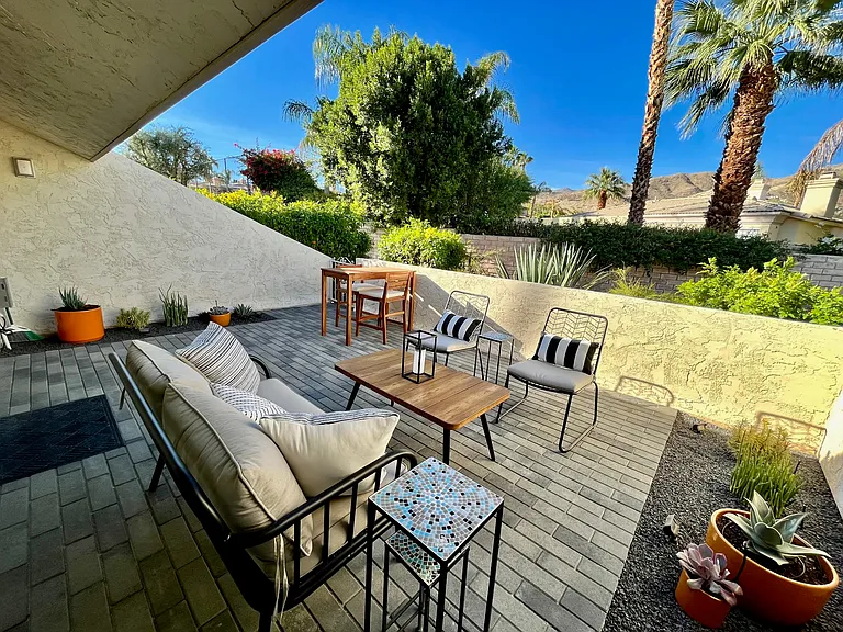 72730 Mesquite Ct #B — Photo 8