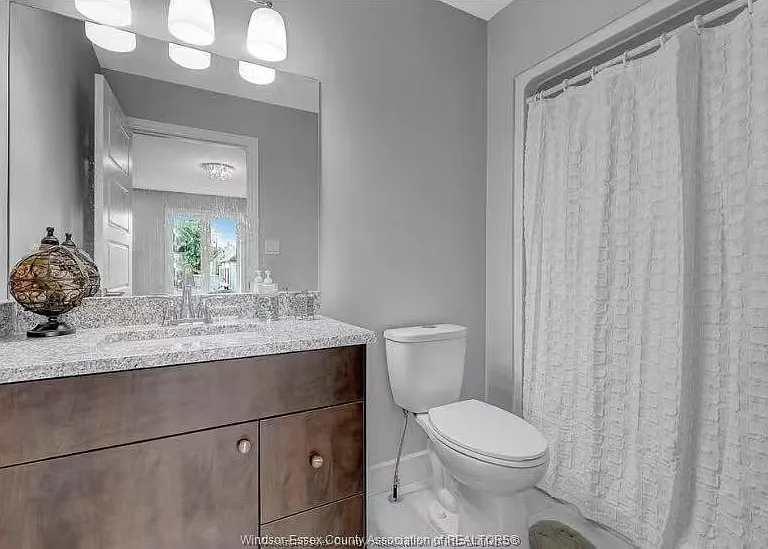 363 Curry Ave #2 — Photo 7