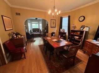 1932 W Touhy Ave #1, Chicago, IL 60626