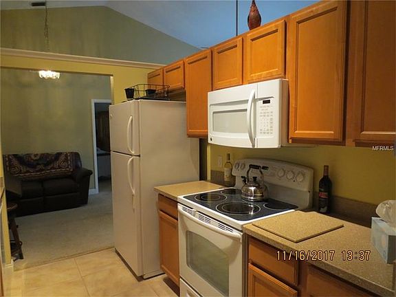 3rd image of 4121 Quail Wood Dr