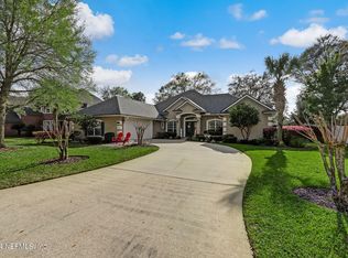 1317 Honeysuckle Dr, Saint Johns, FL 32259