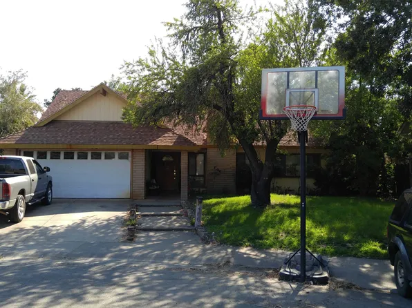 106 Riverview Ct, Winters, CA 95694