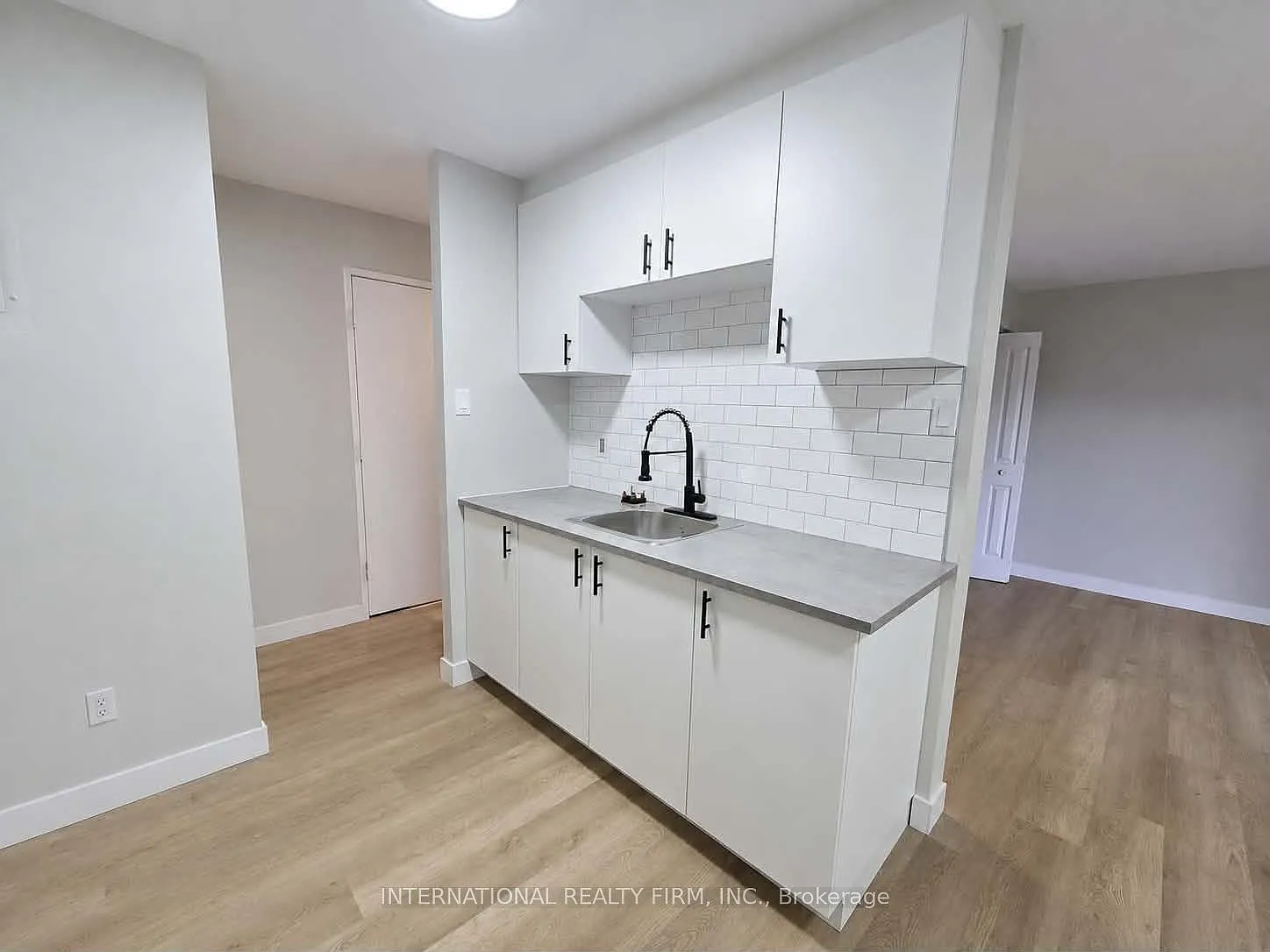 1 bed, $1,195 — Photo 3