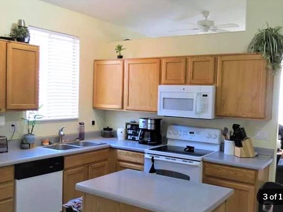 3rd image of 8622 S Desert Dove Dr