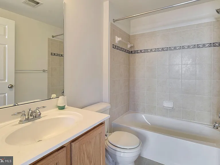 4801 Portsmouth Rd #17 — Photo 28