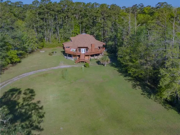 103 Middle Pearl Dr, Slidell, LA 70461