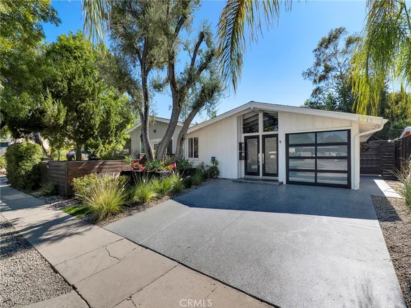 6213 Lubao Ave, Woodland Hills, CA 91367