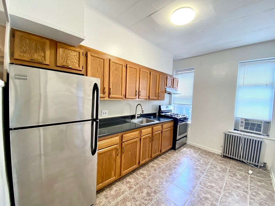 1st image of 34-07 42nd St #3TT