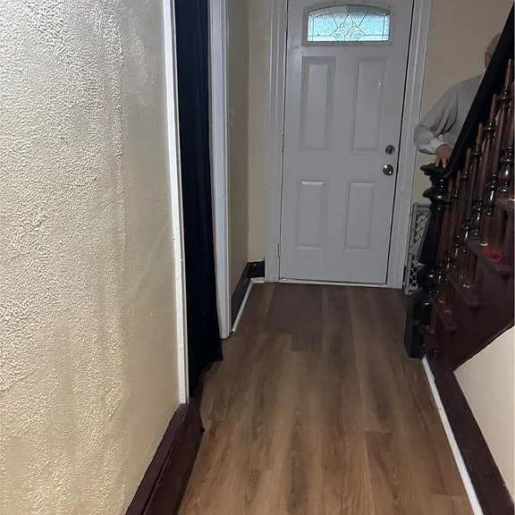 1533 E Emmaus Ave — Photo 3
