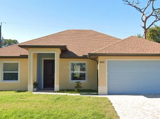 882 Olympia Rd, Venice, FL 34293