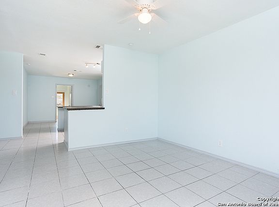 5th image of 6908 Shady Grove Dr