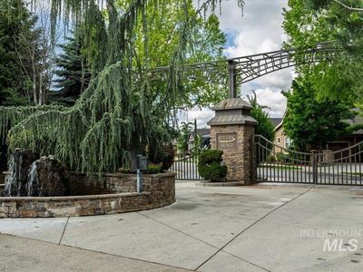 5777 N Duxbury Pier Ln, GARDEN CITY, ID, 83714