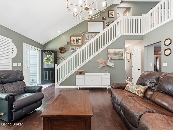 4th image of 3100 Annadale Ct