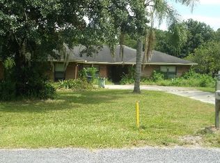 910 Knowles Rd, Brandon, FL 33511