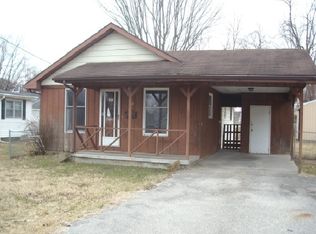 99 E Terrell St, Scottsburg, IN 47170