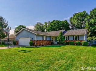 4600 Restmor St SW, Grandville, MI 49418