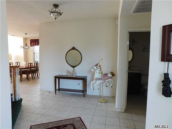 5th image of 408 Madeira Blvd