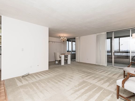 4th image of 3663 Grand Ave Unit 808