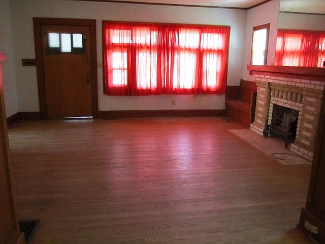 2nd image of 1115 NW 34th St