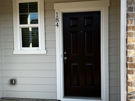 4th image of 184 Indon Dr