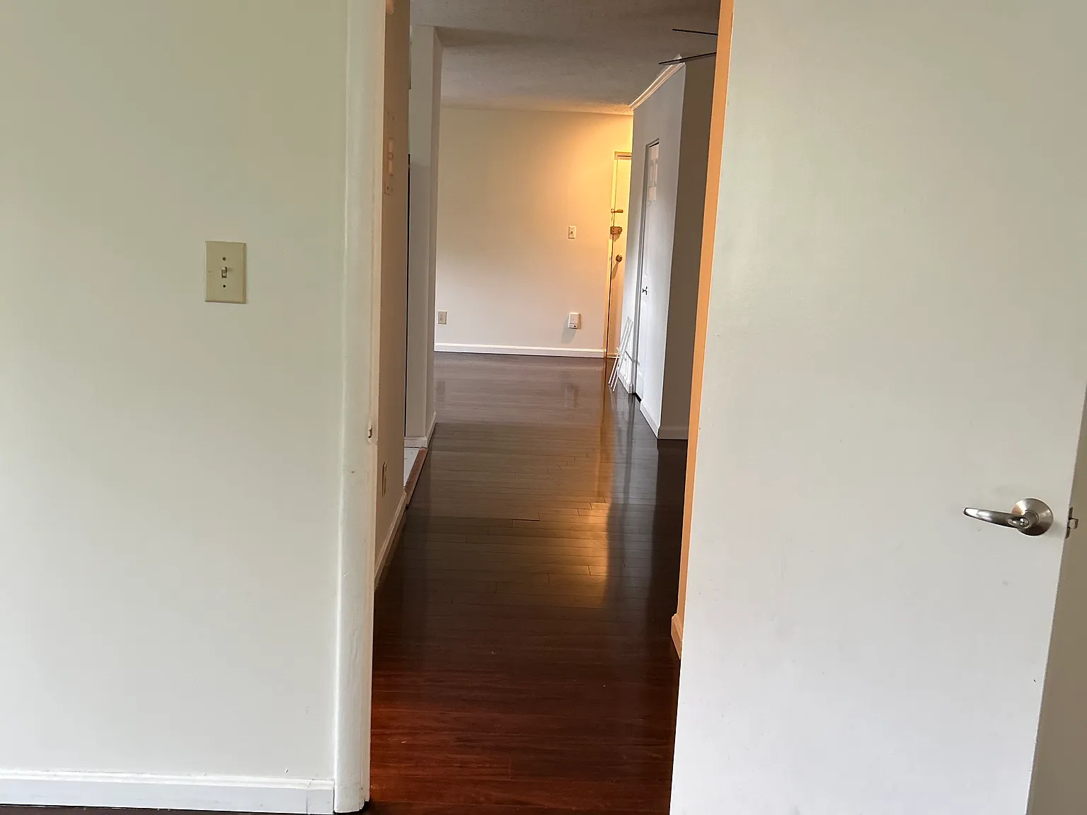 1 bed, 656 sqft, $1,300 — Photo 4