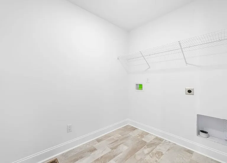 1208 Elizabeth Ln — Photo 21