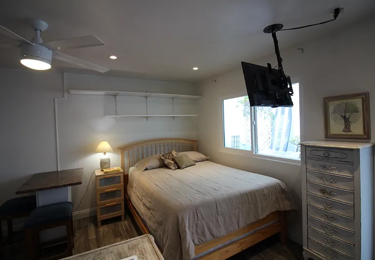 745 San Fernando Pl #1/2 — Photo 10