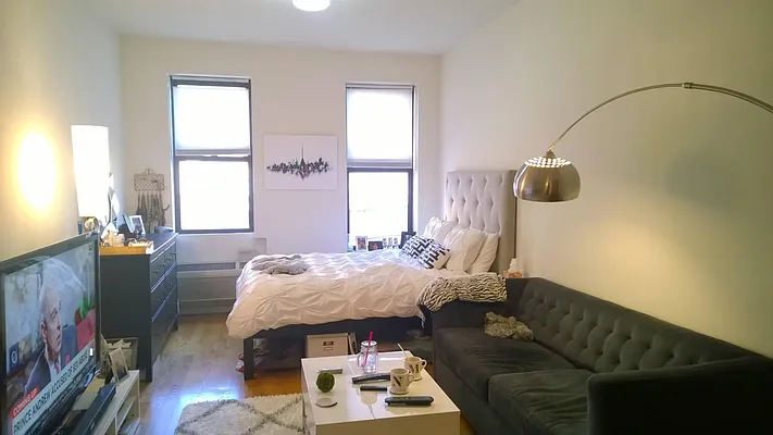 Rented by Keller Williams NYC | media 32