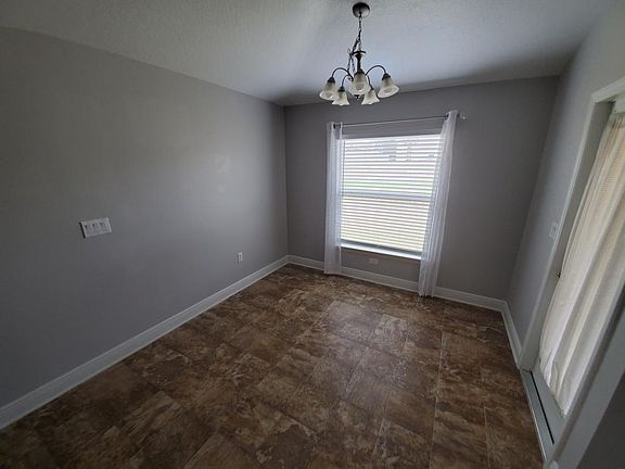 4th image of 637 James Ct