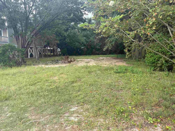 117 S 13th Ave. S, Surfside Beach, SC 29575