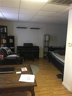 1st image of 1008 N Western Ave