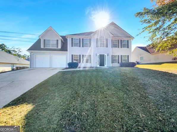 2462 Benson Rdg, Lithonia, GA 30058