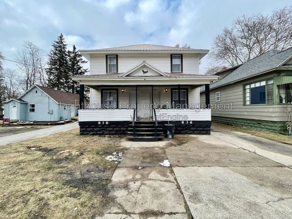 836 W Grand Ave #836