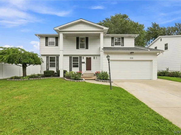 319 Sprucewood Ter, Williamsville, NY 14221