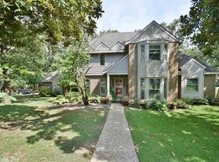 10801 Platte Valley Dr, Little Rock, AR 72212